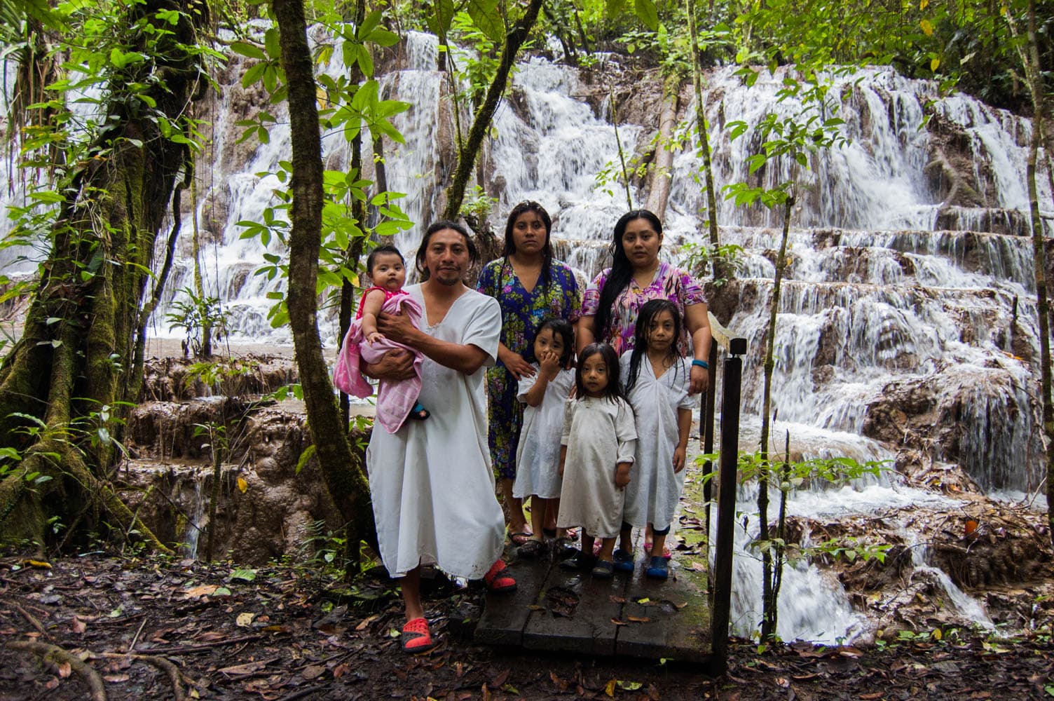 Compartiendo la palabra de los Hach Winik (Gente Verdadera)
