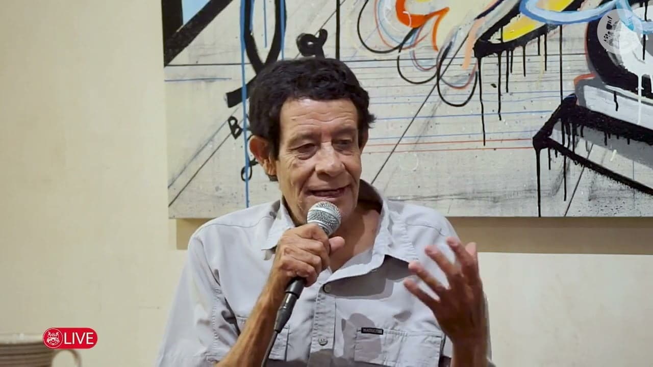 Entrevista con el Biólogo Arturo Bayona