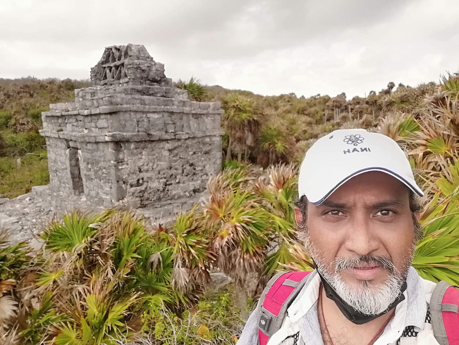 La Travesía de Michel Peissel: el Explorador Francés que Caminó entre Templos Olvidados de Quintana Roo