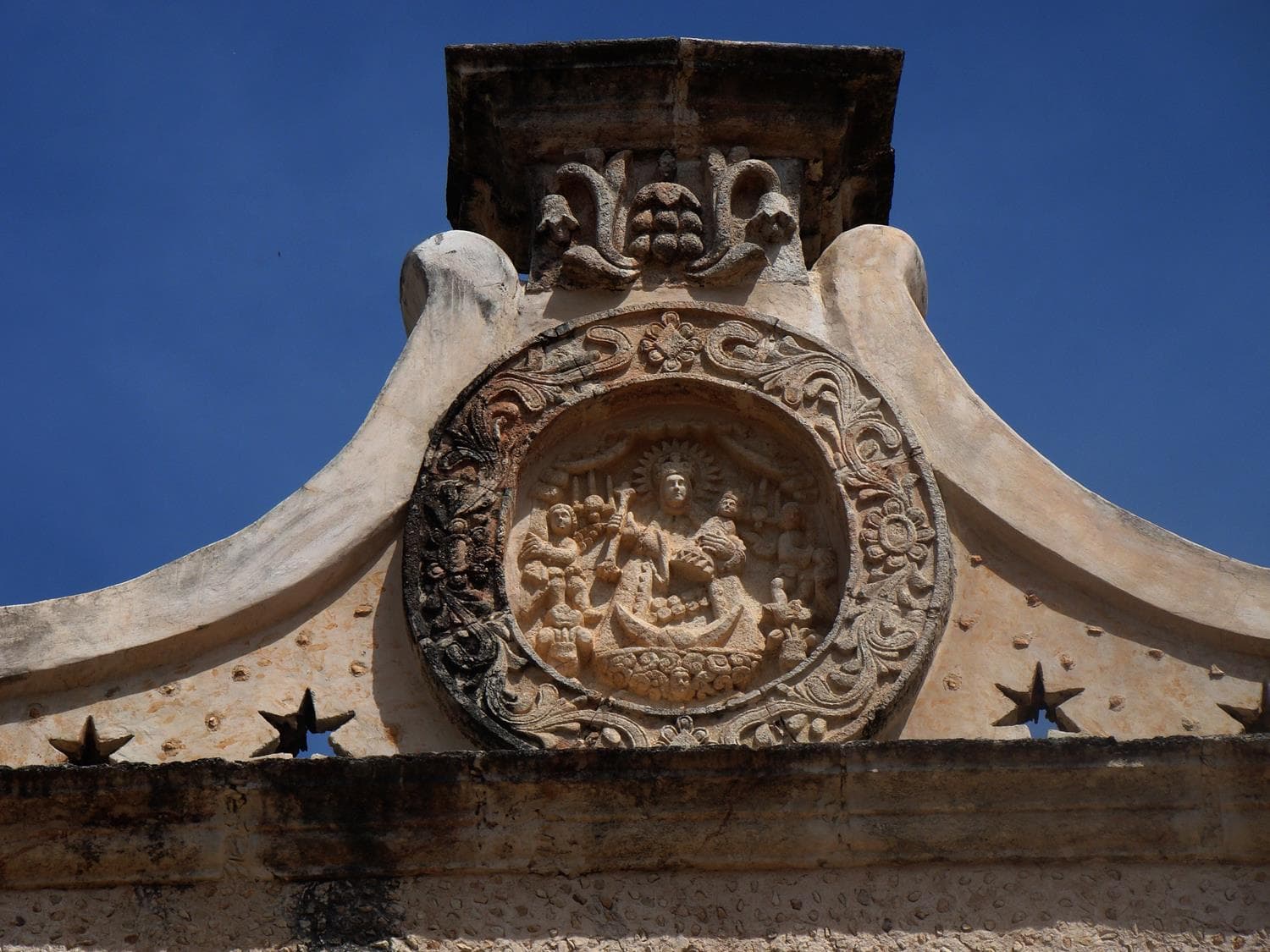 Una Virgen castellana en tierras mayas