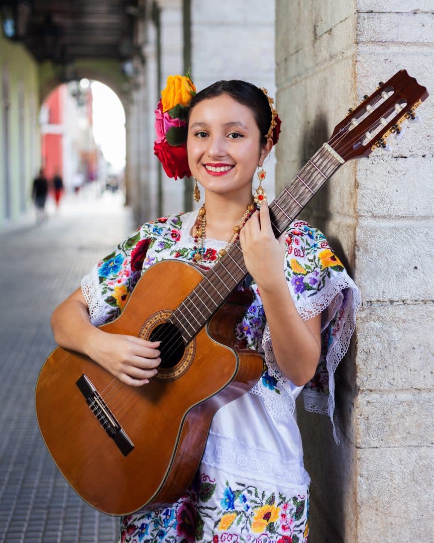 Flor con alma meridana: la trova yucateca