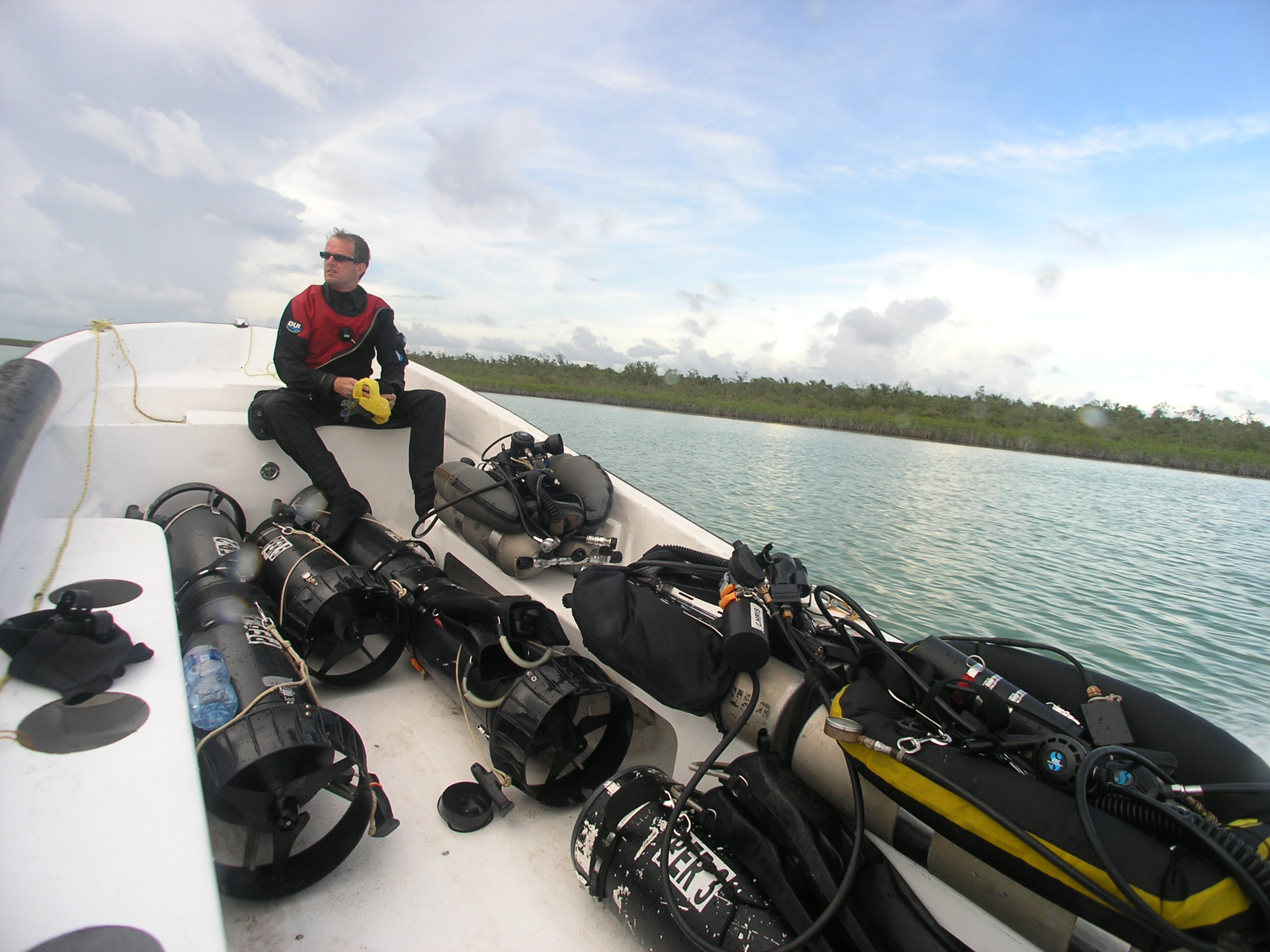 El Laberinto Subterráneo de Sian Ka'an: Una Última Frontera de Exploración y Conservación