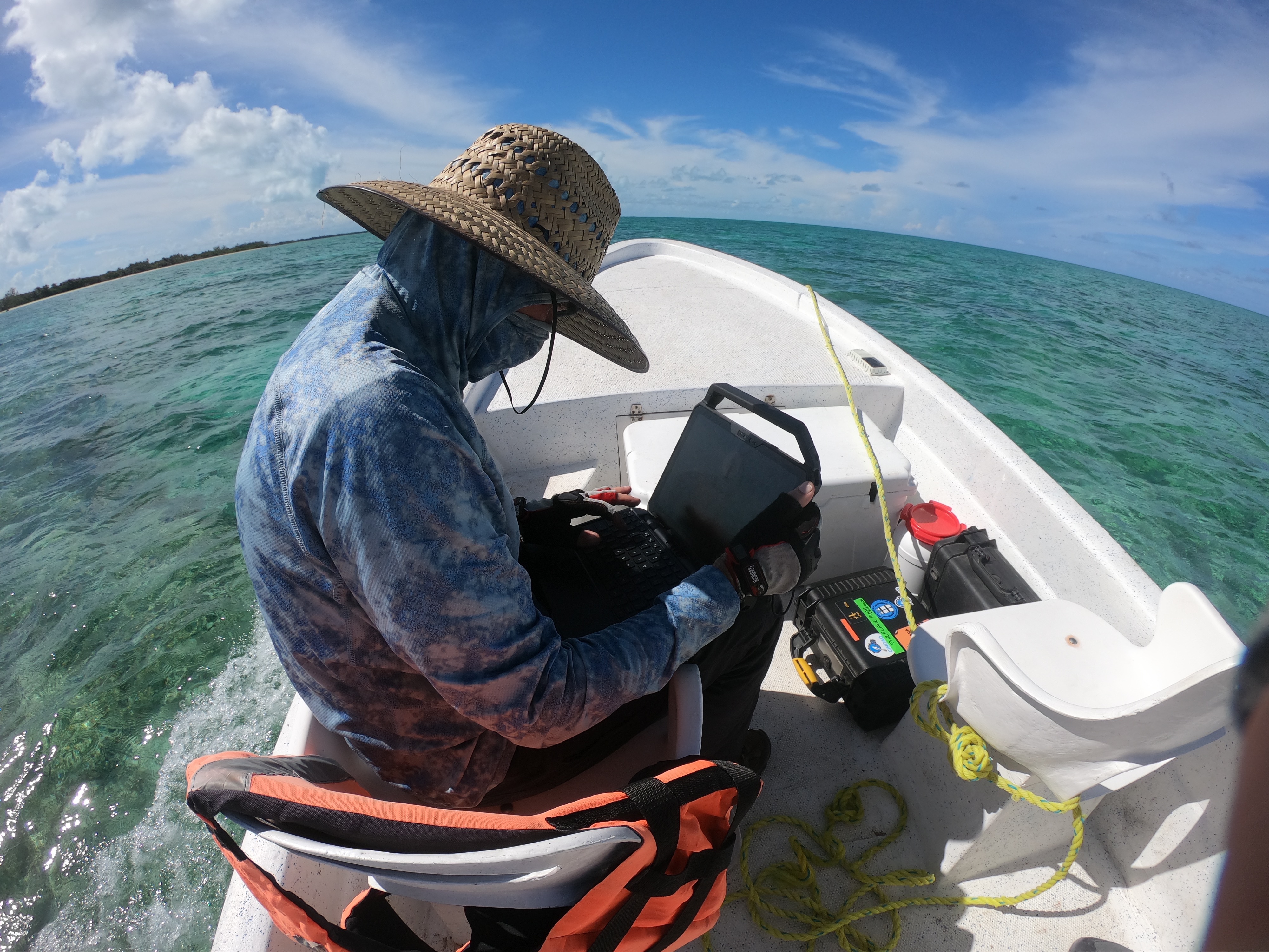 El Laberinto Subterráneo de Sian Ka'an: Una Última Frontera de Exploración y Conservación