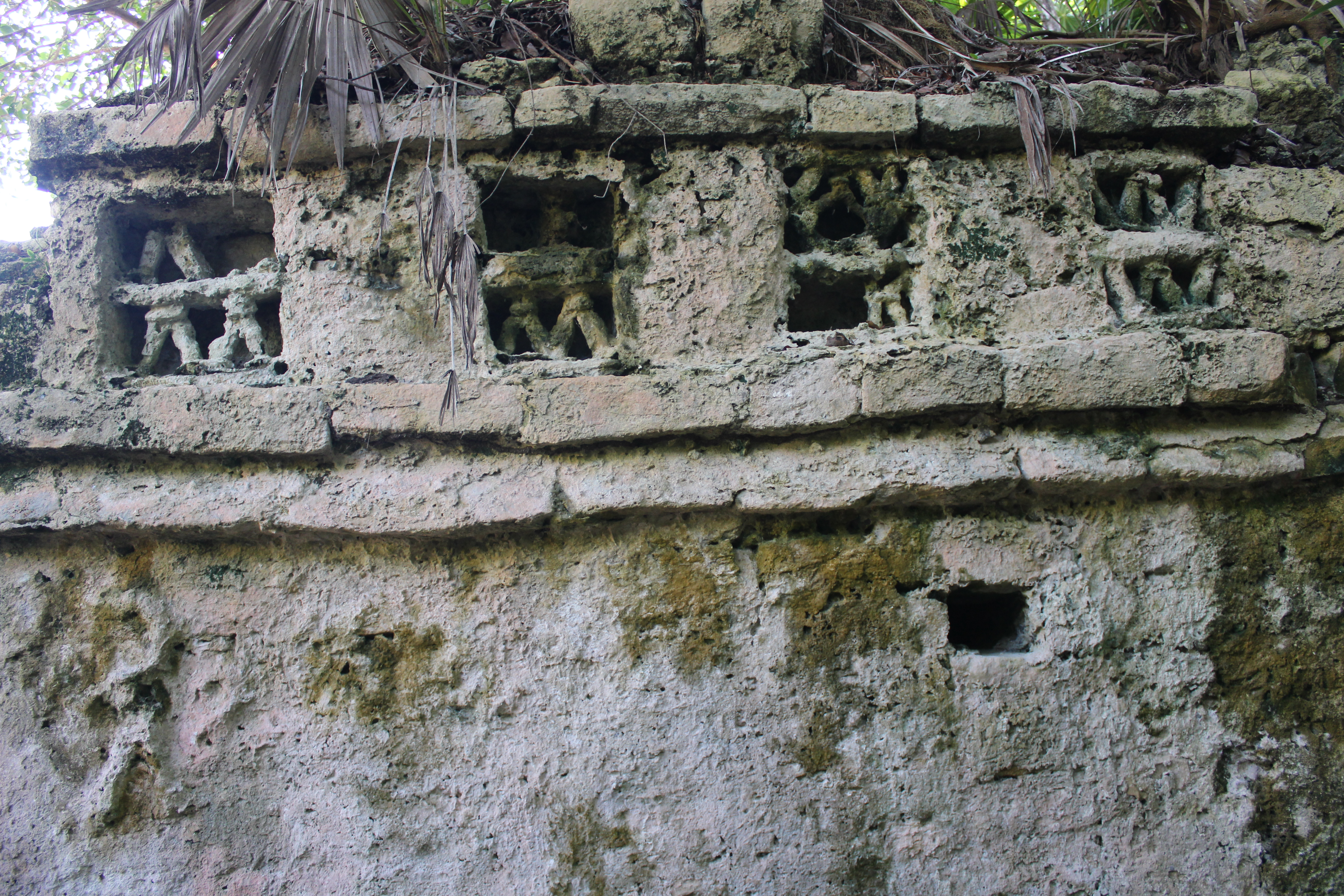 La Travesía de Michel Peissel, el Explorador Francés Que Caminó Entre Templos Olvidados de Quintana Roo