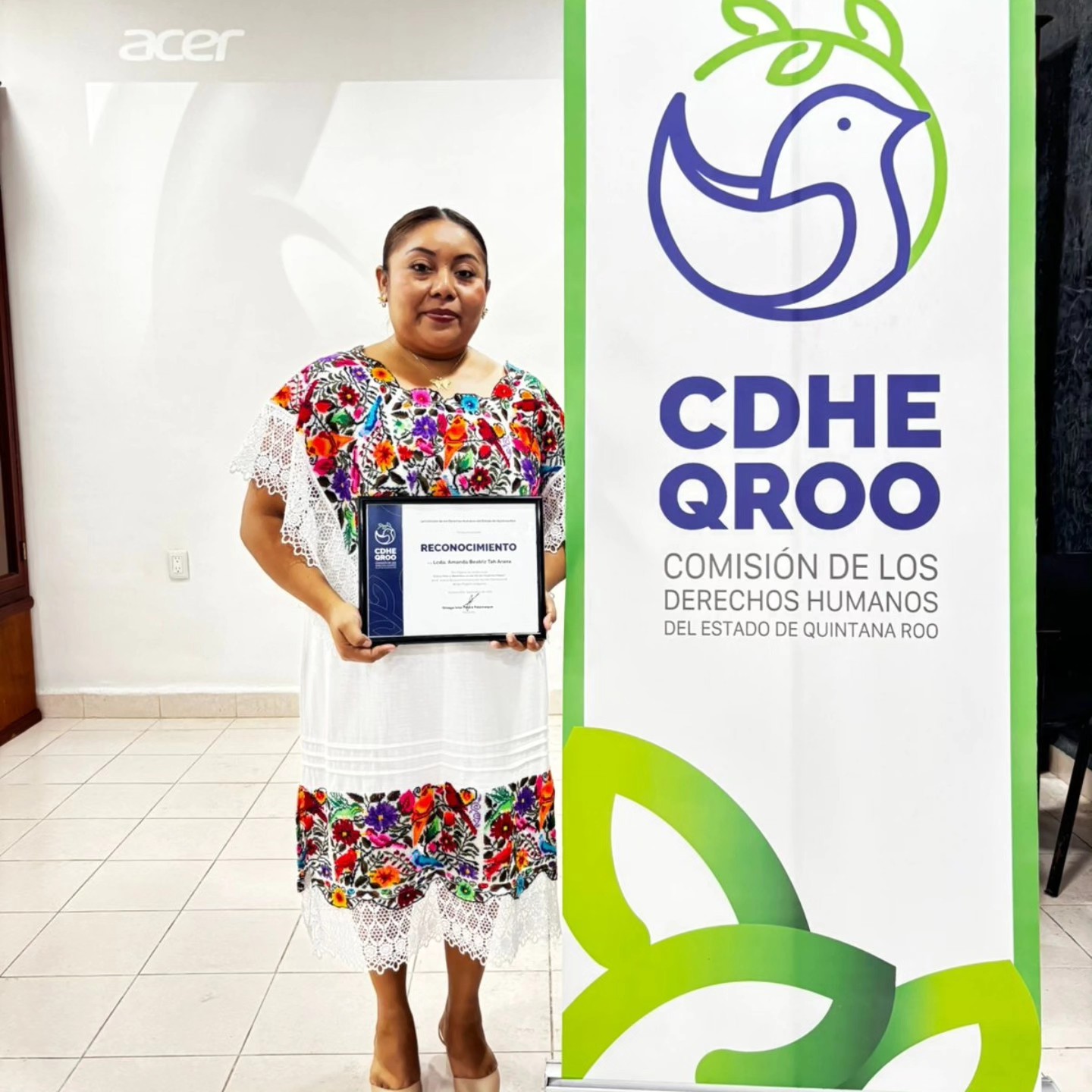 Tejemos el Pasado con Un Hilo de Sueños.