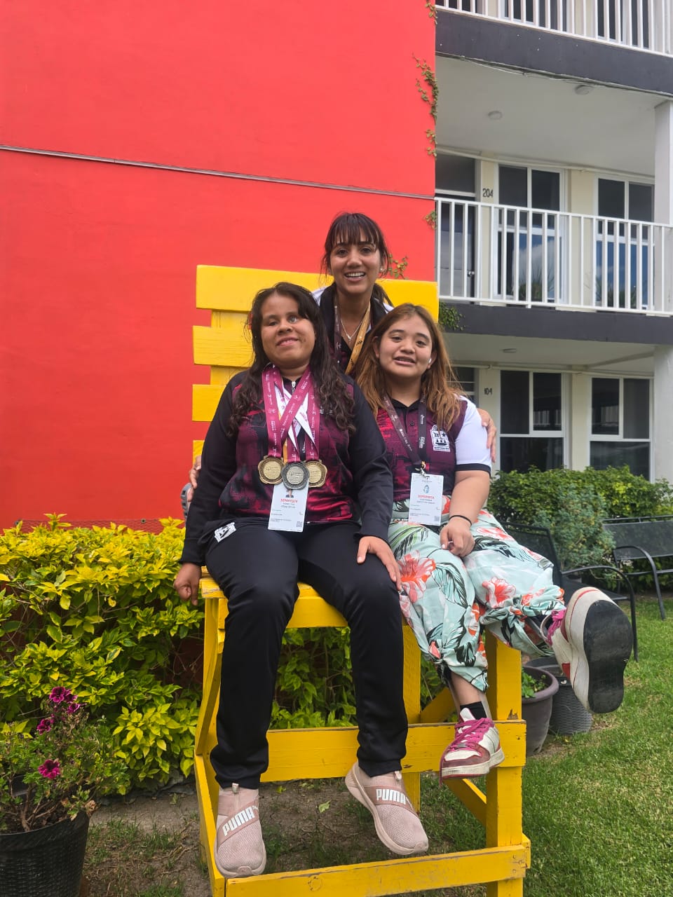 Nadando Reafirmo mi Papel en el Mundo.