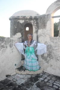 Indumentaria: espejo de la identidad - Hola Tulum