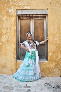 Indumentaria: espejo de la identidad - Hola Tulum