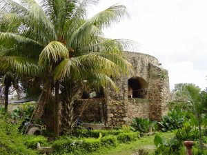 Leyendas y tesoros ocultos en cenotes - Hola Tulum