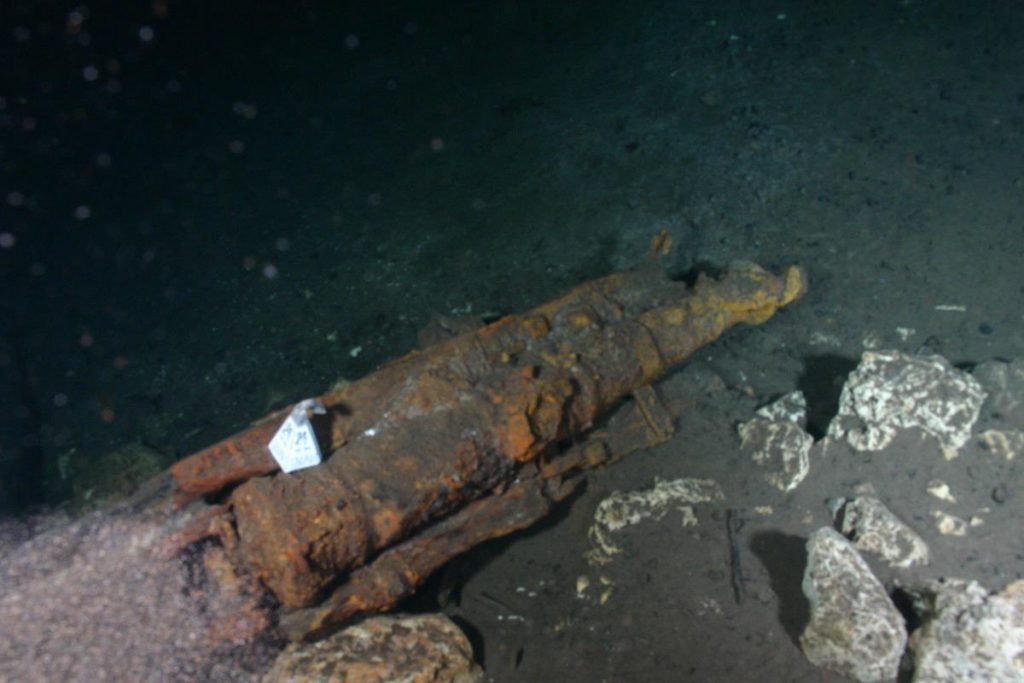 Leyendas y tesoros ocultos en cenotes - Hola Tulum