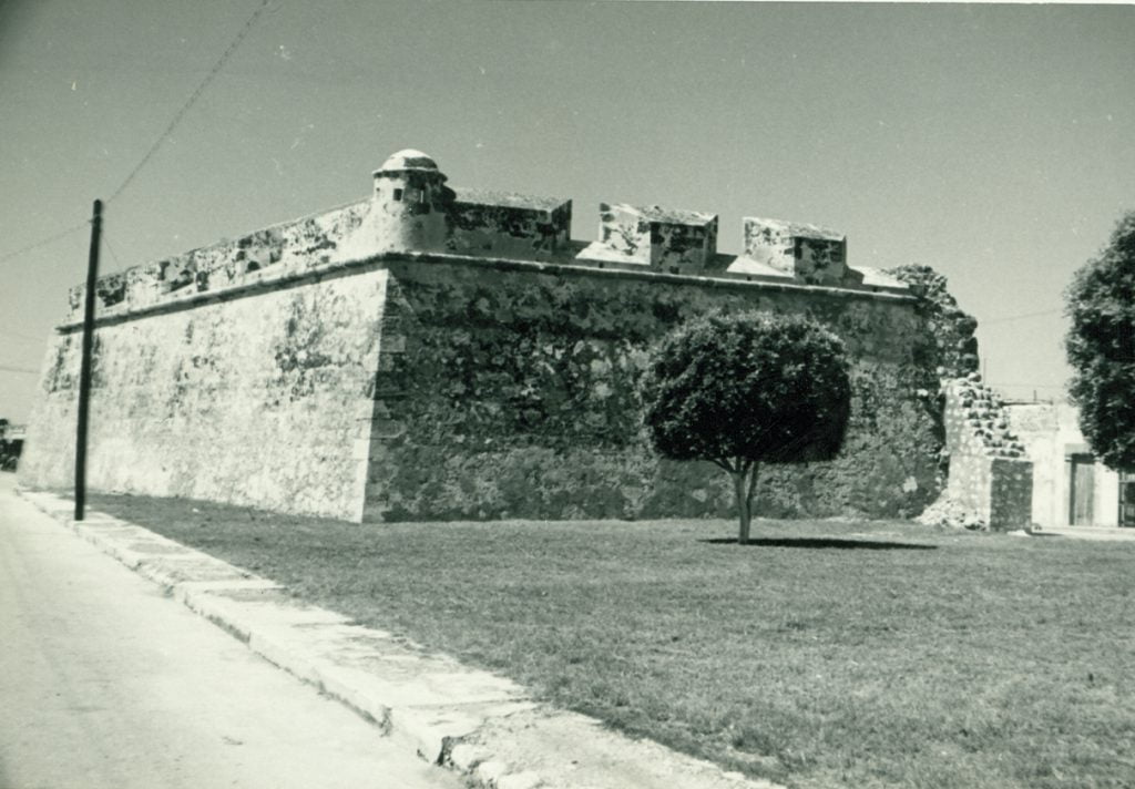 Baluartes y murallas de Campeche - Hola Tulum