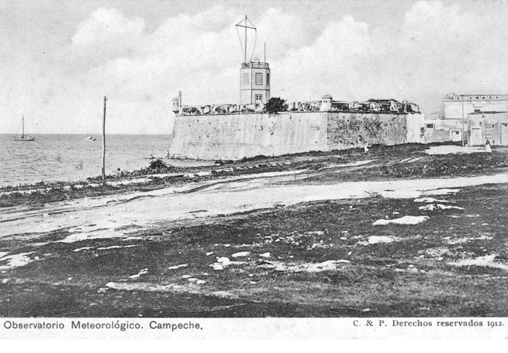 Baluartes y murallas de Campeche - Hola Tulum