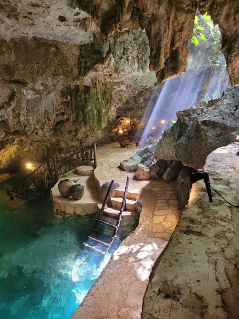 Mujeres Wellness - Hola Tulum