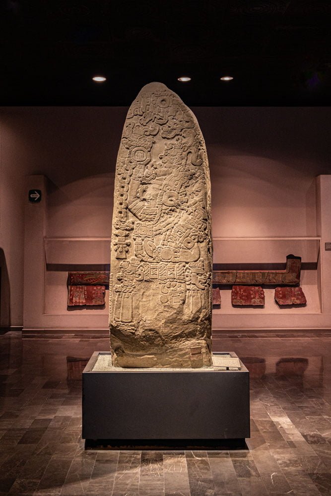 Entre los espacios museísticos más importantes de México se encuentra el Museo Nacional de Antropología, institución que forma parte del Instituto Nacional de Antropología e Historia. El origen de sus colecciones data del año de 1825 cuando el entonces emperador Agustín Iturbide lo crea como parte de las políticas de la nación mexicana.