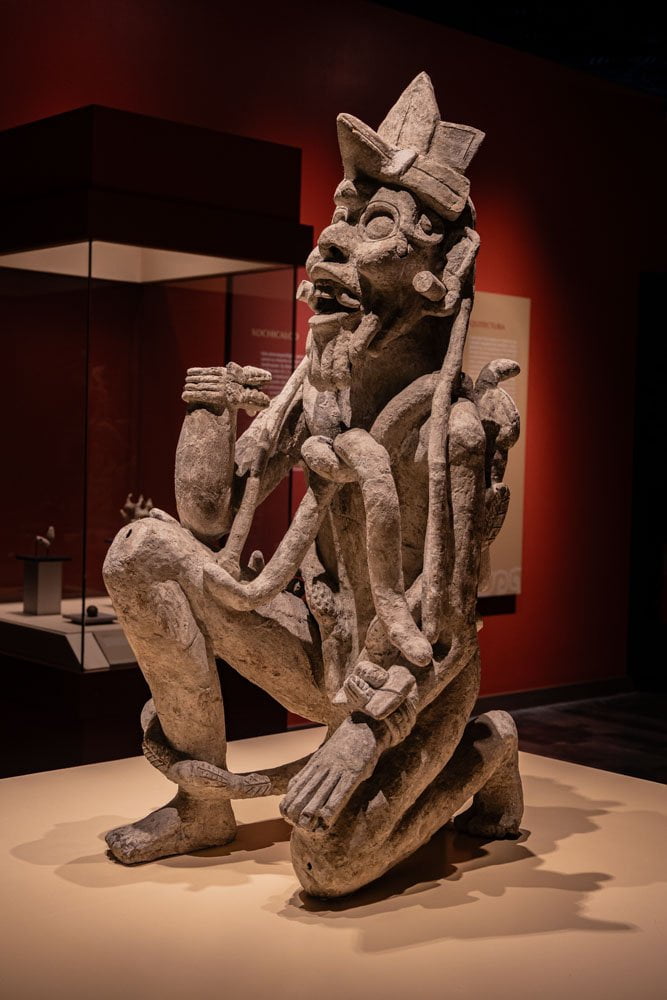 Entre los espacios museísticos más importantes de México se encuentra el Museo Nacional de Antropología, institución que forma parte del Instituto Nacional de Antropología e Historia. El origen de sus colecciones data del año de 1825 cuando el entonces emperador Agustín Iturbide lo crea como parte de las políticas de la nación mexicana.