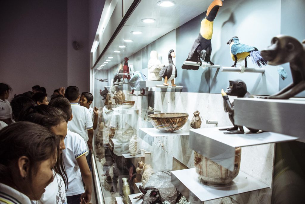 El Gran Museo del Mundo Maya de Mérida se consolida como referente cultural, turístico y educativo en México. Este logro, respaldado por el Consejo Internacional de Museos, es resultado del impulso que el gobernador Mauricio Vila Dosal destina a difundir propuestas culturales de iconos de la plástica y la investigación del mundo, a la vez que se promueve el legado de la cultura maya.