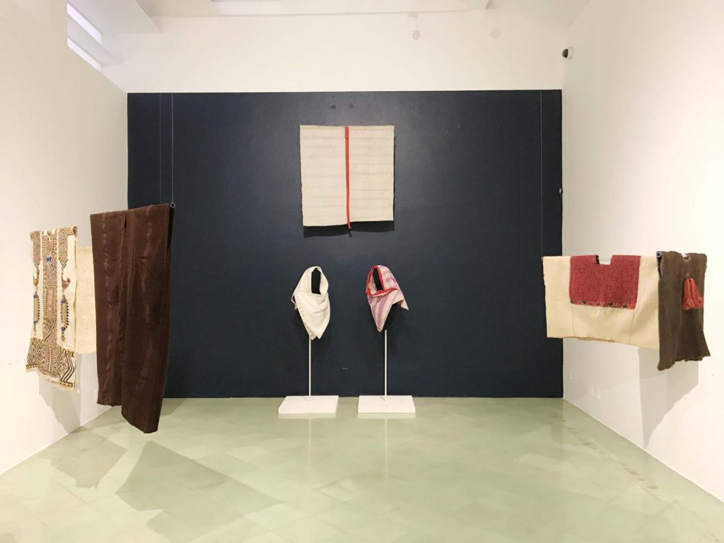 El Museo Textil de Oaxaca ha sido creado para apreciar, conservar y difundir los tejidos y bordados locales al vincularlos con las manifestaciones del arte textil de otras regiones del país y del mundo, y promover, al mismo tiempo, la manufactura de tejidos de calidad en beneficio de los productores.