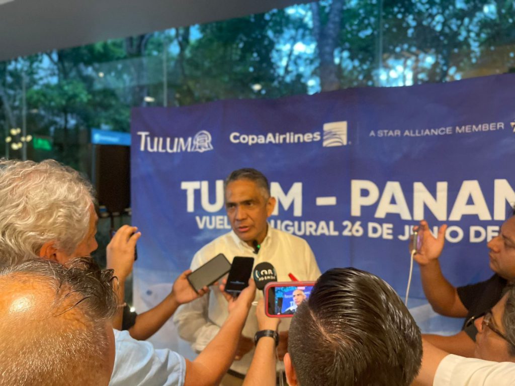 El Gerente General de Copa Airlines en México, Mauro Arredondo Martínez, anunció que a partir del 26 de junio de este año se pondrán en marcha cuatro vuelos semanales para conectar Tulum con Panamá mediante la aerolínea Copa Airlines.