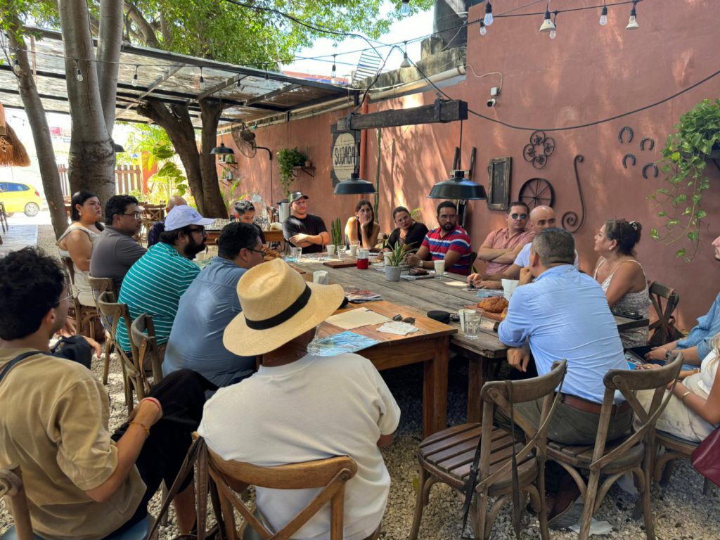 En la mañana de este jueves 19 de septiembre, fuimos invitados a conocer las nuevas iniciativas impulsadas por empresarios locales que buscan, a través de un esfuerzo conjunto y comunitario, generar un impacto positivo en la ciudad. 