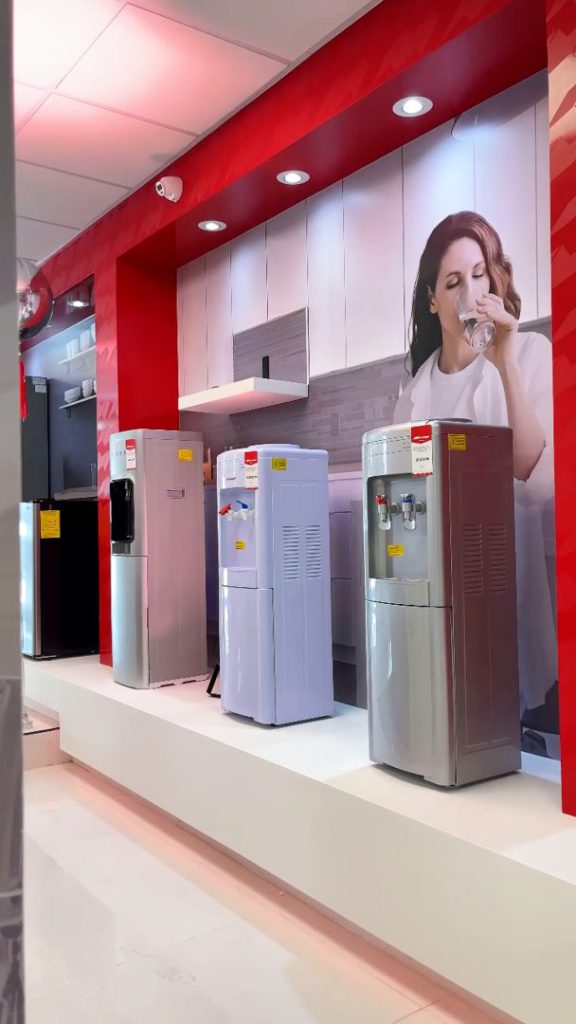 Con una propuesta enfocada en el confort, la innovación y la calidad, Mirage abrió oficialmente las puertas de una nueva tienda en Tulum, uno de los destinos con mayor proyección en México, el pasado miércoles uno de septiembre de 2025.